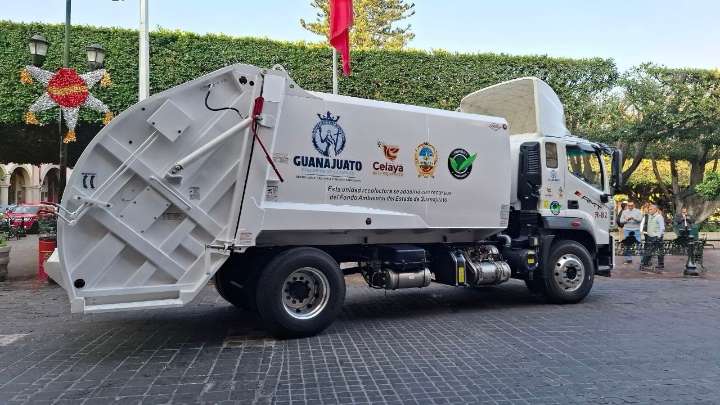 Celaya suma dos nuevos camiones recolectores y 100 botes de basura