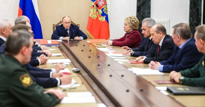 Plantea Putin al Gobierno la posibilidad de reanudar los ensayos nucleares