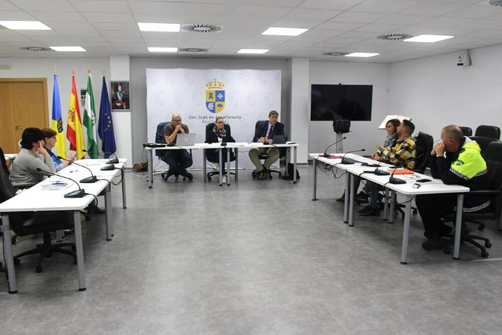 San Juan avanza en protocolos contra el acoso laboral y fenómenos meteorológicos adversos