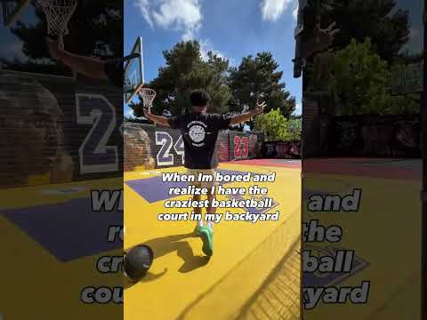 This is WILD (via @dame.hoops3/TT)