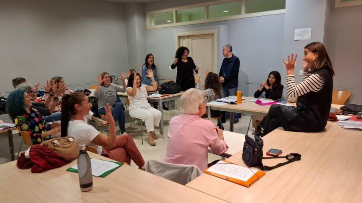 Finaliza el curso de lengua de signos, con titulación oficial de nivel A1, impulsado por el Ayuntamiento de Huelva
