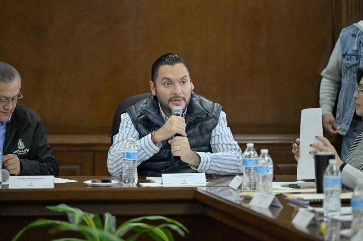 Cabildo de Monclova avanza en convenio IMSS para mil 500 empleados