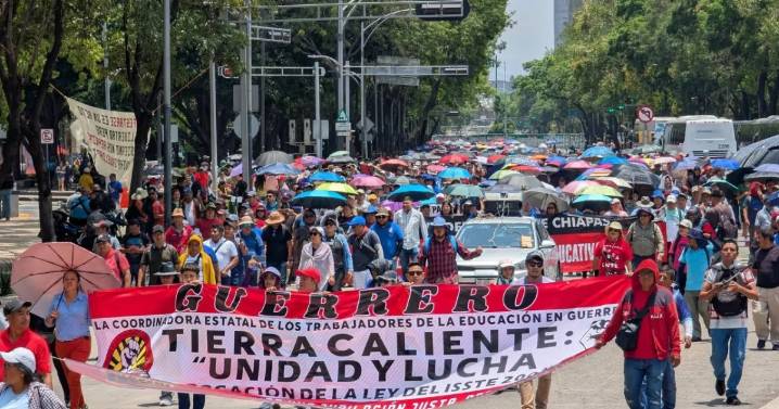 ¡48 horas de bloqueos! A esta hora inicia el paro nacional de maestros de la CNTE; zonas afectadas