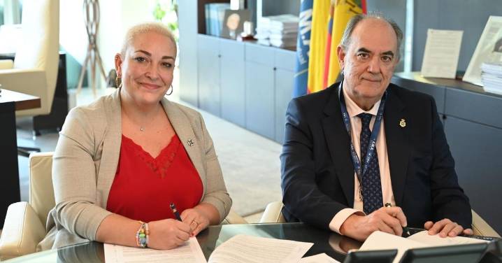 AMA Mutua y el Colegio Oficial de Enfermeros de Santa Cruz de Tenerife renuevan su póliza de RCP y su convenio de colaboración