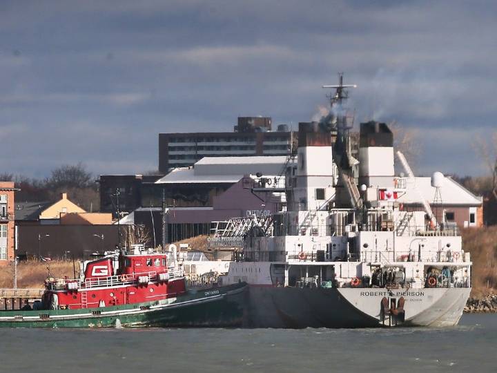 Canadian freighter freed after running aground in the Detroit River
