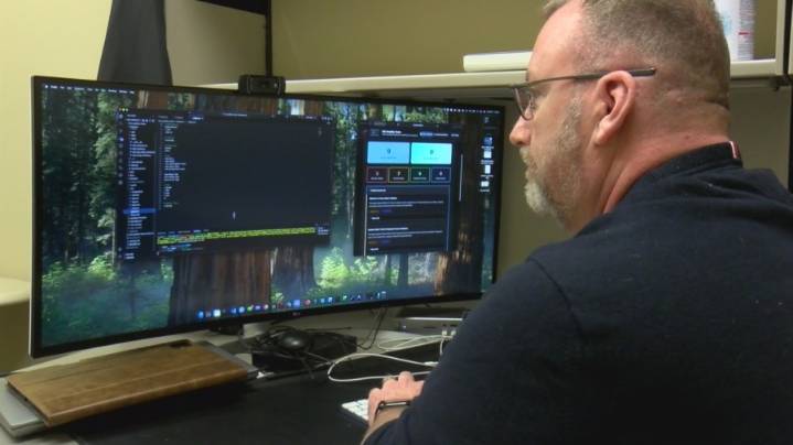 UA Little Rock professor pioneering research & tools to help students with visual impairments