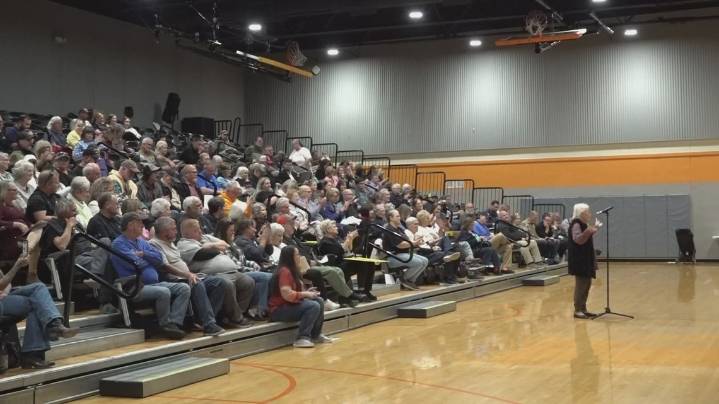 Hundreds show up to TDEC forum over Scott County landfill construction project to voice concerns