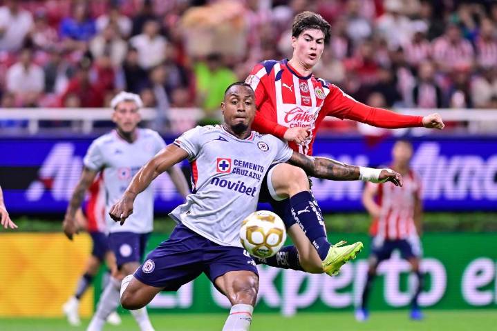 Dejan todo para la Vuelta en CU: Chivas no concreta y empata 0