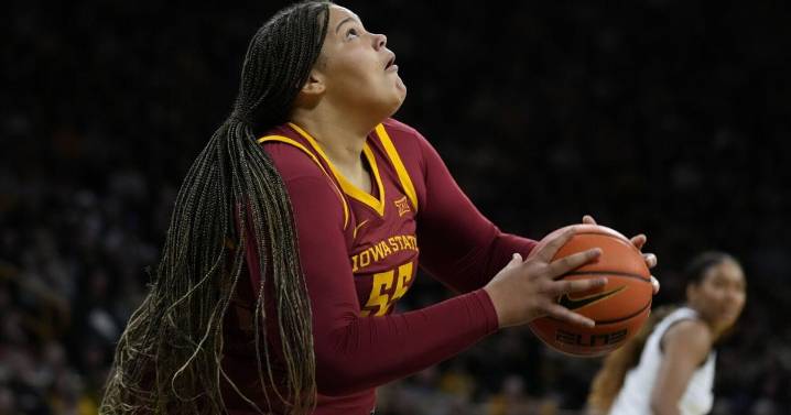 3 takeaways from Iowa State's season-opening win: Audi Crooks shows improved free