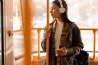 Cuál es el significado de no poder estar sin auriculares según la psicología