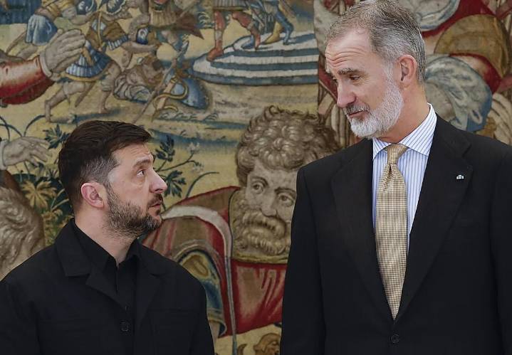 El Rey traslada a Zelenski el apoyo de España frente a Rusia y en su adhesión a la UE