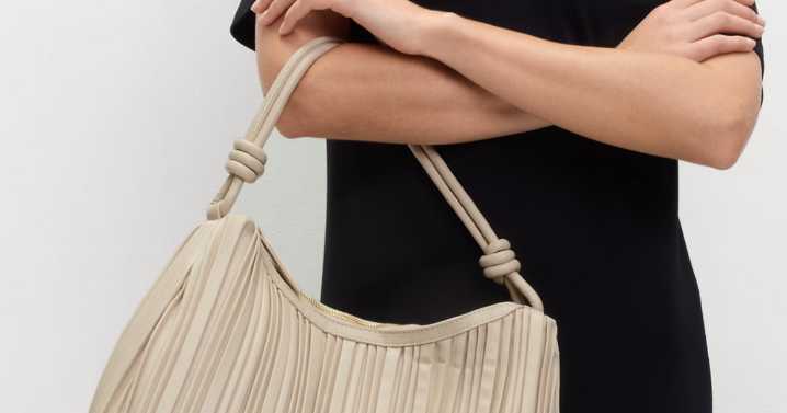 ‘I’m a fashion writer and these five M&S bags could all pass as designer’