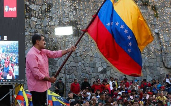 Maduro insta al pueblo de Venezuela a consolidar estructura del PSUV (+Foto)