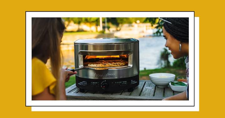 Solo Stove’s Fire Pits, Griddles, And Pizza Ovens Are 20% Off For Black Friday