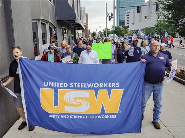 Libbey strikers set to vote on proposed contract