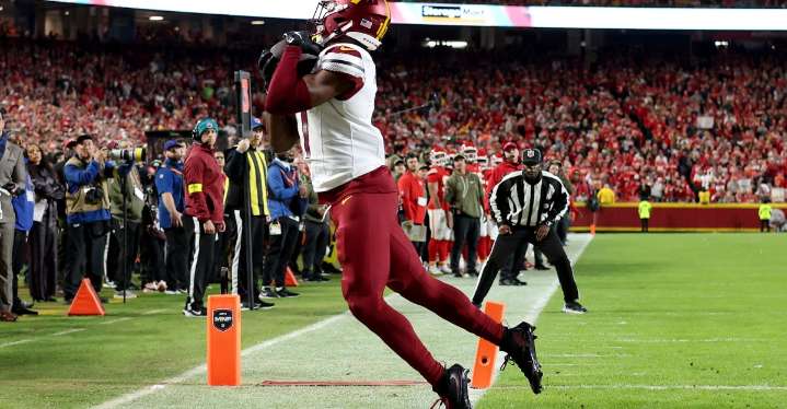 Stats and Snaps – 2025 Week 8, Commanders @ Kansas City Chiefs