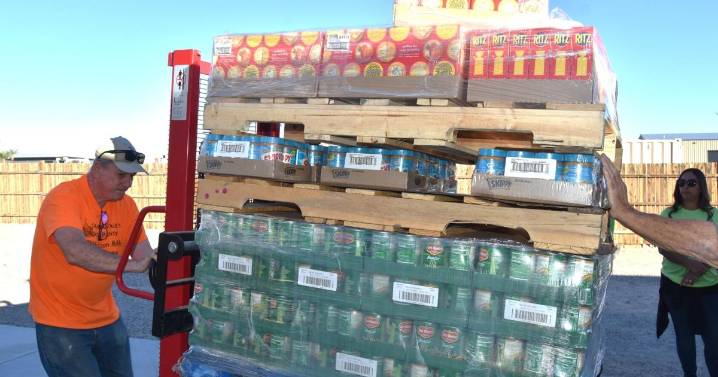 'It's keeping us afloat' | Dot Foods makes major donations to area agencies