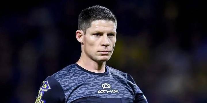 La Liga Profesional confirmó los árbitros para la apasionante definición del Torneo Clausura: el cronograma completo