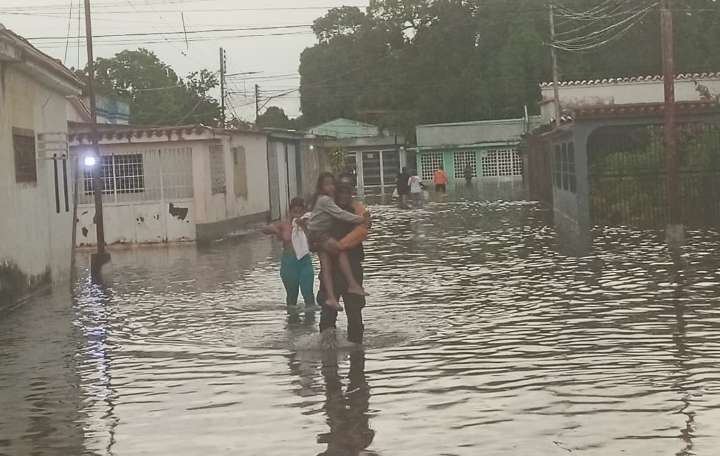 En Brisas del Orinoco piden profundizar caño para minimizar inundaciones