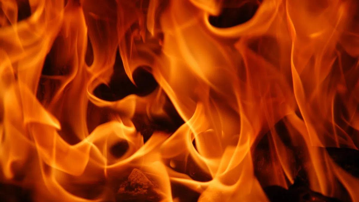 No Injuries in Large Garage Fire in Rural Pelican Rapids