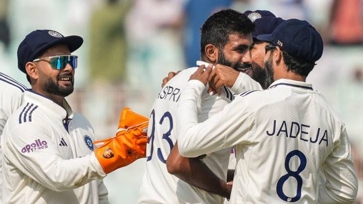 India Vs South Africa Live Score, 1st Test Day 1: Siraj Strikes Twice, SA In Deep Trouble