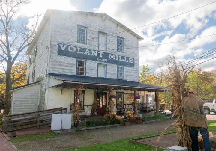 Holiday Goldmine: Welcome to Volant, where houses and train cars sell a variety of unique gifts
