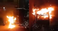 Chiclayo: vecinos incendian mototaxi de ladrones