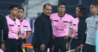 “Sigamos siendo cómplices”: Juan Reynoso criticó irregularidades en el partido ante Alianza Lima