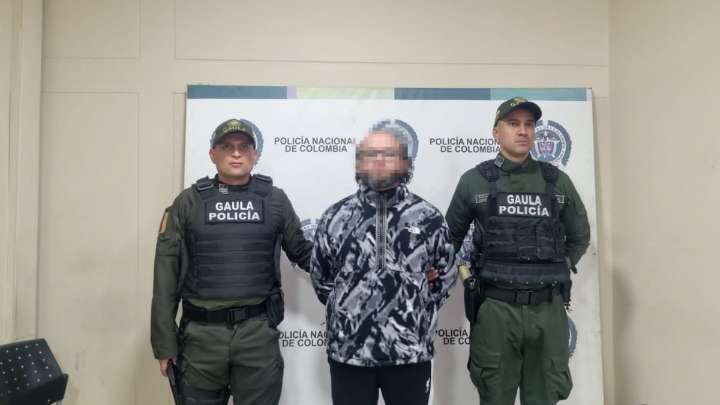 Extraditan desde Francia al presunto asesino de un sacerdote en Pereira, Risaralda