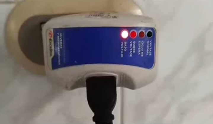 Vecinos de Porlamar denuncian apagón de 11 horas