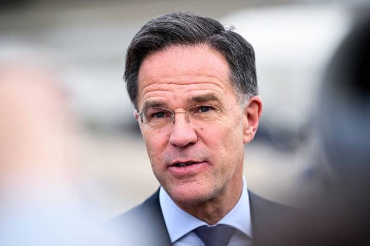 El jefe de la OTAN respaldó la capacidad de respuesta del bloque frente a las incursiones de drones rusos en territorio aliado