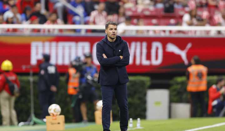 ¿Le da frío? El negativo historial de Nicolás Larcarmón en Liguilla