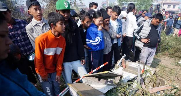 Tragedia aérea en Indonesia deja más de 70 fallecidos