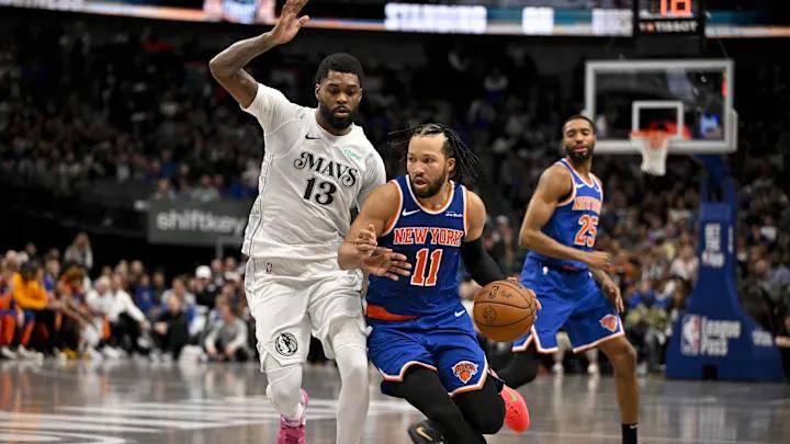 Derrotaron los Knicks a los Mavs 113-111; polémico silbatazo