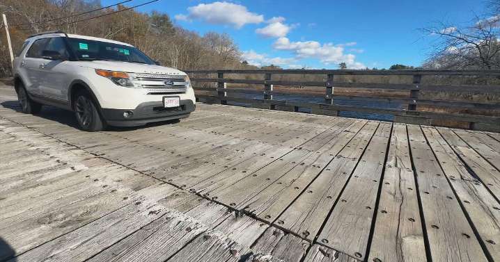 Neighbors push back against plans to rebuild wooden bridge in Massachusetts