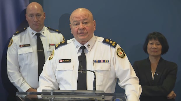 Toronto police to expand community policing program to include new areas and the TTC