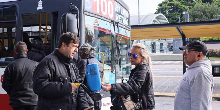Desde mañana aumentan 4,3% los colectivos, subtes y peajes en CABA y 14,8% los colectivos en la Provincia