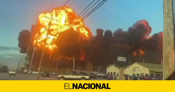 Imágenes impactantes del accidente de un avión de carga en Kentucky: al menos siete muertos