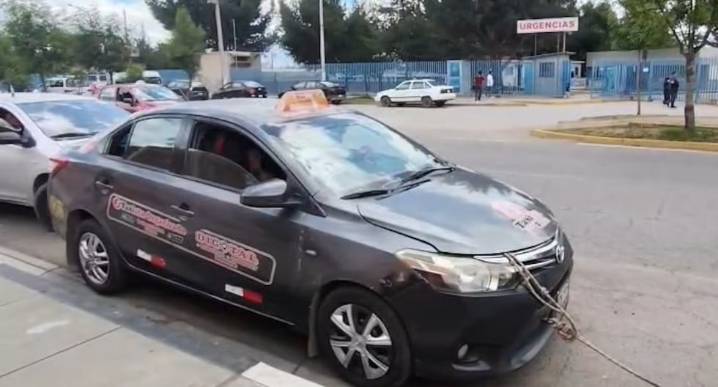 Huancayo: taxista lleva a su esposa al hospital y en unos minutos le roban vehículo
