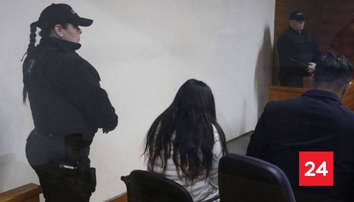 "Yesenia no es una criminal": piden a Presidente Boric indultar a mujer que baleó a expareja por violar a su hija