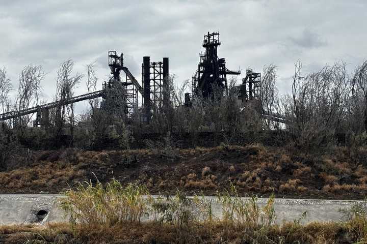 Descartan que trabajadores de AHMSA se queden sin servicio médico y seguridad social