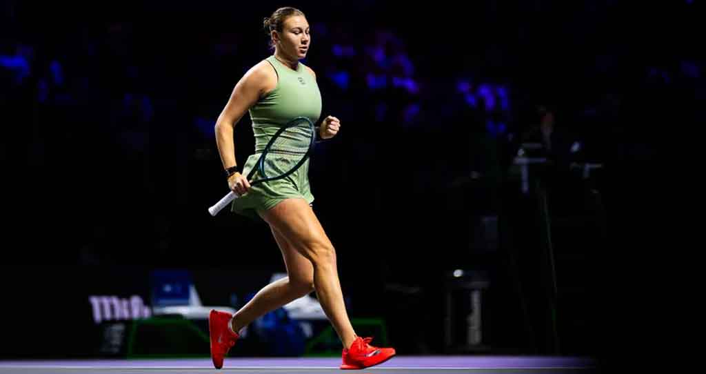 Rusa Anisimova a las semifinales de la WTA Finals