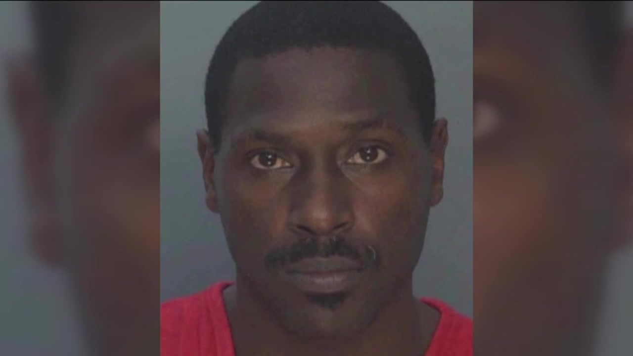 Former NFL player Antonio Brown released from Miami jail to await attempted murder trial