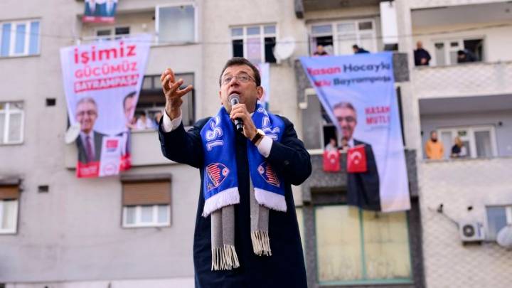 Turkish prosecutor seeks 2,000 years for jailed opposition mayor of Istanbul