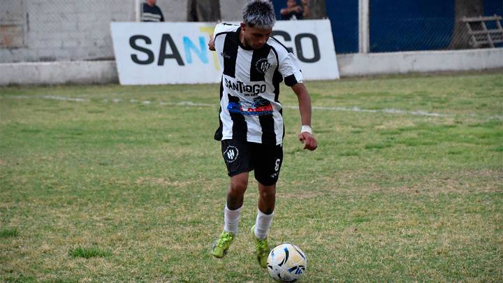 Central Córdoba de Frías festejó ante Atoj Pozo y da pelea en la Zona 11