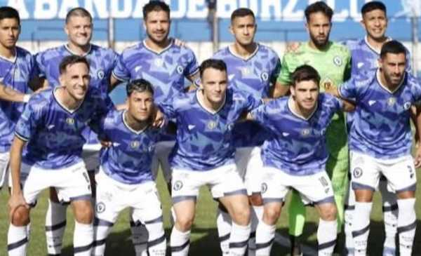 Un club del fútbol argentino anunció cambiará a todos los jugadores del plantel