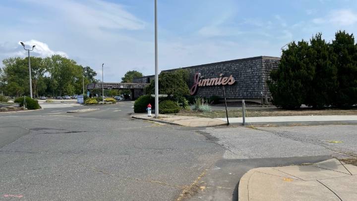 Jimmies of Savin Rock closing its doors for good