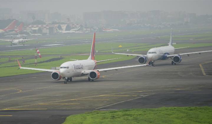 Drone sighting halts flights at Berlin airport for nearly two hours