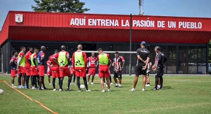 Sacudón en América de Cali: dos salidas que marcan un punto de quiebre