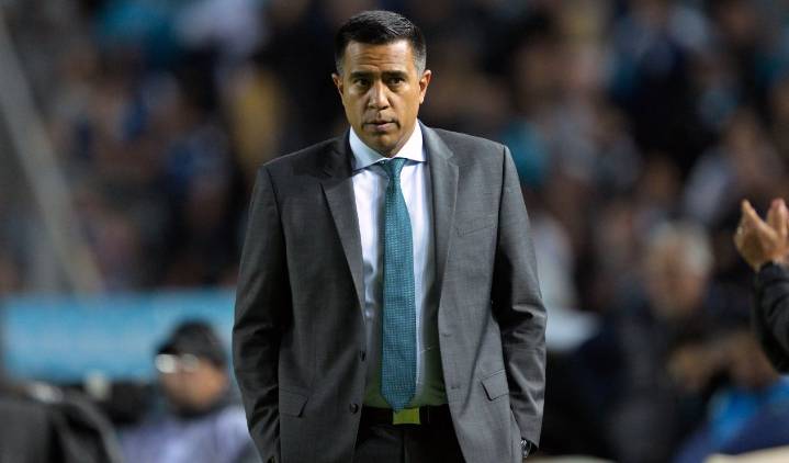 César Farías sería el nuevo técnico de un 'grande' del FPC